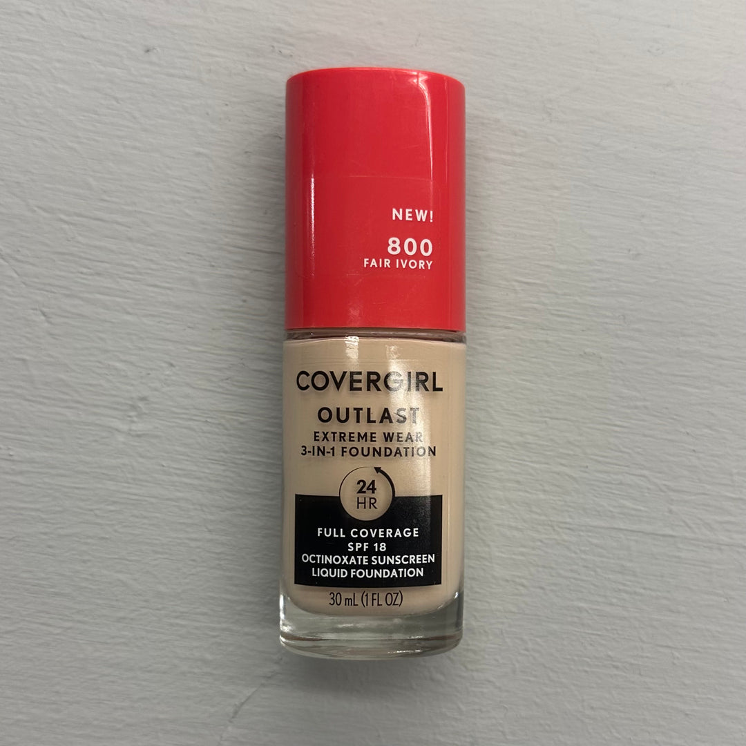 Covergirl Outlast Extreme Wear 3-in-1 Foundation - Bulk: Multiple Shades