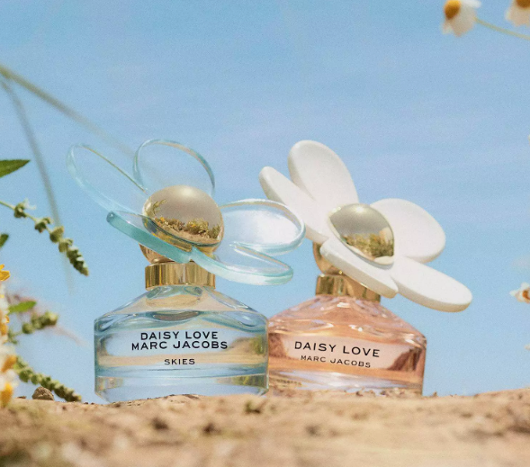 Marc Jacobs Daisy Skies Love Eau De Toilette  (Select Size)