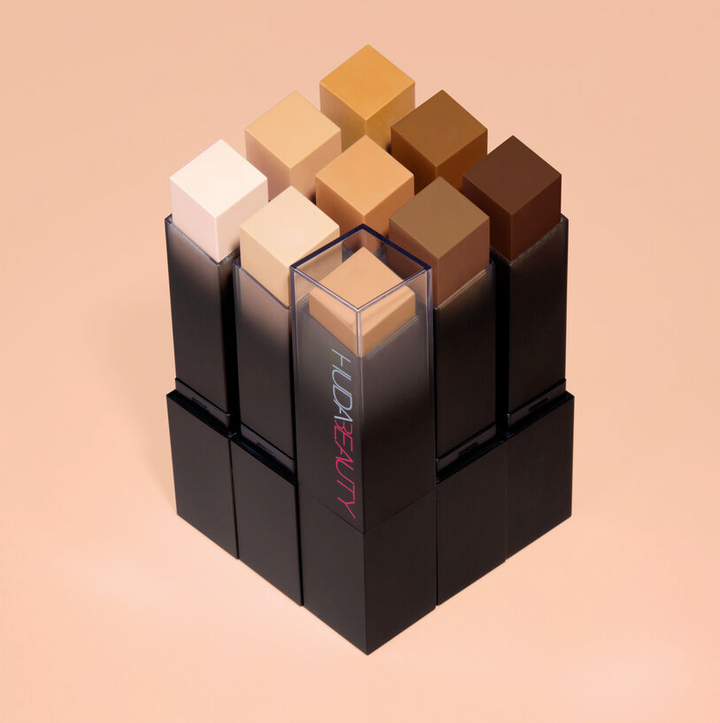 HUDA BEAUTY #FauxFilter Skin Finish Buildable Coverage Foundation Stick