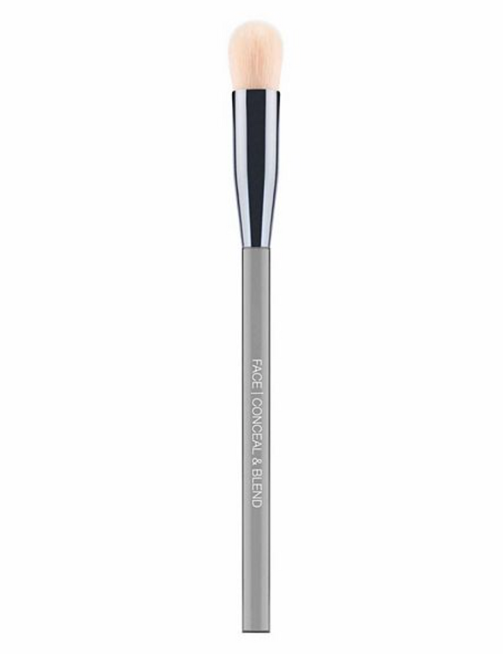 HUDA BEAUTY Face/Conceal & Blend Complexion Brush